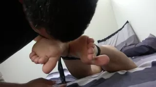Sleeping Security Guard Got His Toes Worshiped