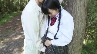 QA2302-A school girl who can't stand it on her way home from school and gets fucked by a park manager
