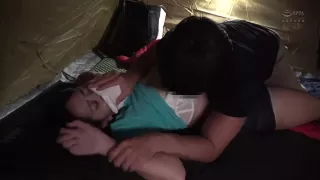 QE2205-Beautiful solo camper woman gets fucked in a tent