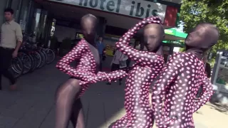 Fair Venus Take A Look Behind The Scenes - Watch4Fetish