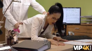 Rock Singers Bank Trip Leads To A Naughty Sexual Adventure