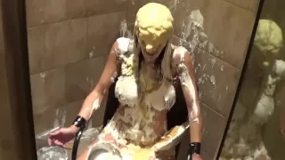 Bizarre Food And Shower Play