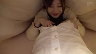 布団の中でこっそり密着エロプレイ！016wwwwwwwwwwww
