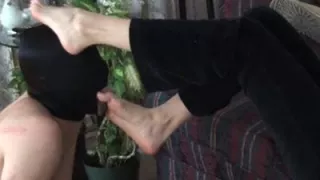 Princess Jeanie Toe Suffocation