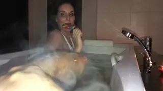 First Time Hottest Young Mom Milf´s Incredible Ass Pussy Show In The Bath