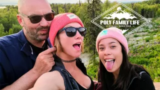 AKGINGERSNAPS & Lana Mars in Poly Family Life: Alaska Road Trip - Episode 1