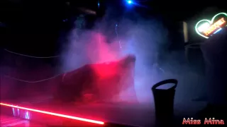 Filmato Parroquette - Sex Movies Featuring Miss Mina Pornostar