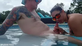 Underwater Camera Fun! Outside Pool Suck And Fuck With Hot Milf