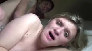 Tatowierter Kerl Fickt Mir Die Locher Wund