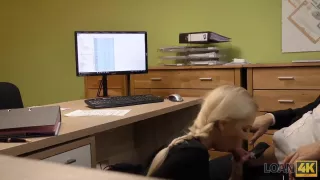 Magnifique Lassie Accepte Le Sexe Contre De Largent Pour Acheter