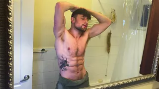 Sharing a Bathroom - BrotherCrush