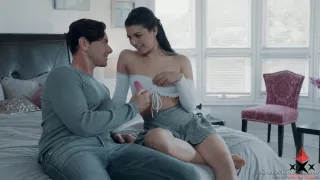 Babysitter 13 - Part 2: Ginas New Vibrator!