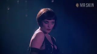 Battle of the Babes: Rachel Weisz vs. Catherine Zeta-Jones - Mr.Skin