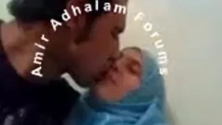 arabic écolière assidue
