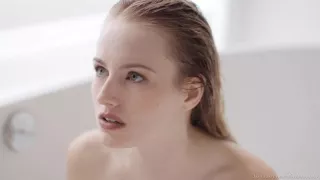 Scarlett Sage and Julie Kay are having a relaxing bath together and passionately making love