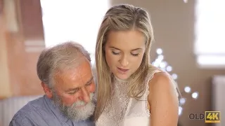 OLD4K. Pretty blonde with perfect body makes love to old dude
