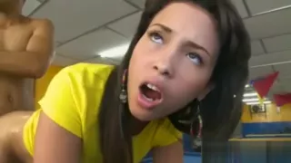 Laura Billar o Follar