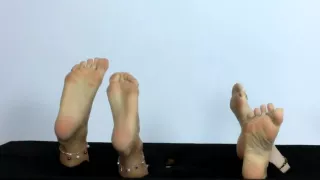 foot models jewelry