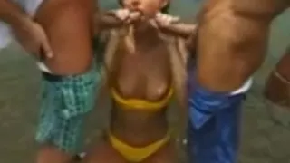 NICOLETTE Fuck And Suck At The Beach