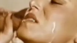 Natural Beauty on The Beach Vintage Loop