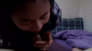 Chinese milf Zhang Yu sucks hubby's dick 天津少妇张瑜