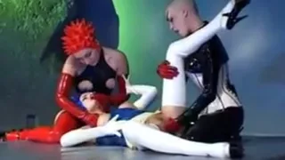 Bald Latex Fisting