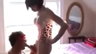 Shemale Tara Emory liebt Sex