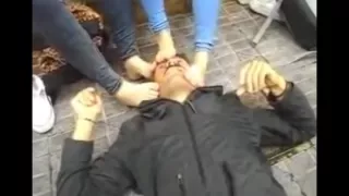 foot smother trample