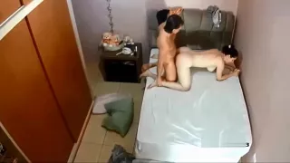 Casal amador fodendo no quarto de todas as formas