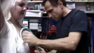 Fat pornstar spanking with cumshot