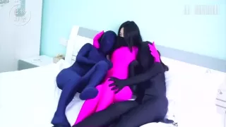3 Chinese girl zentai