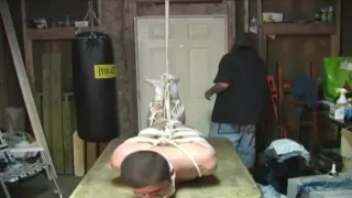 Twink auf verschiedene Arten gefoltert