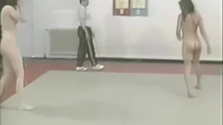 nude fighting girls