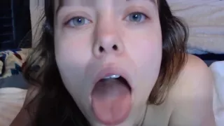 I sensual girl with a pretty face to unleash her freaky side