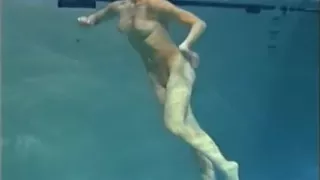girl underwater aqb4 pt5