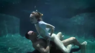 Victoria gracen underwater sex part 1