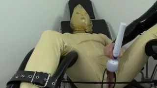 Latex bag breathplay orgasm in the clinic