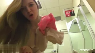 Hot girl awesome blowjob