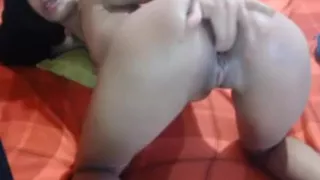 Rubs and cum Watch more of her at UlaCam com