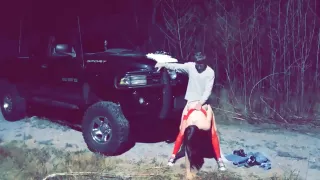 Sexy amateur redhead gets her pussy pleasured and fucked outside