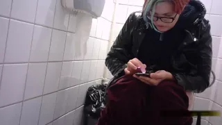 Teen Toilet spycam