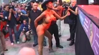 Black Cowgirl Gives Lucky White Guy A Public Sex Party