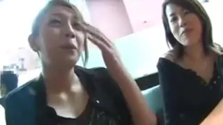 Public Lactation in a Coffee Shop bySpyro1958