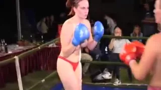 topless boxing - Herta vs Barbara