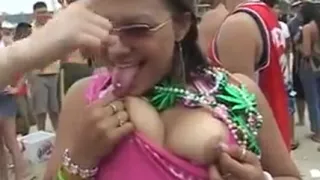 Sexy chicks flash boobs and shake butts
