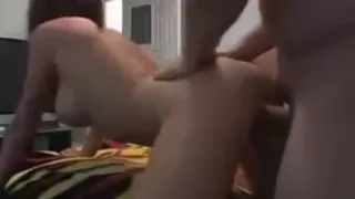 Eine Flasche Schnaps und sie ist bereit