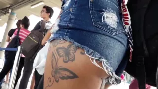 gostosona de shortinho socado #1