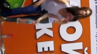 Wet t shirts jeans teasing allumeuses bandantes