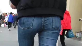 BootyCruise: Chinese-American Blue Jeans Teen Perve Job