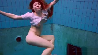 Amazing hairy underwatershow by Marketa